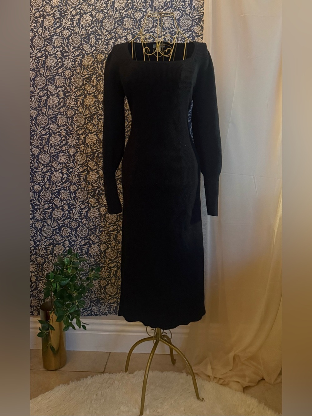 On 34th Black Ribbed Square-Neck Sweater Dress | Size M
